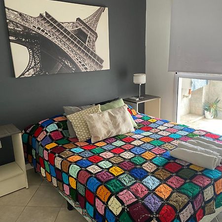 קוריאנטס Departamento 3 Centro - Cardiologico Con Cochera מראה חיצוני תמונה